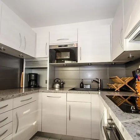 La Vue Apartment